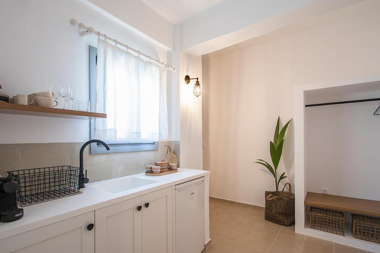 Paris Studios & Apartment Agia Paraskevi  Extérieur photo