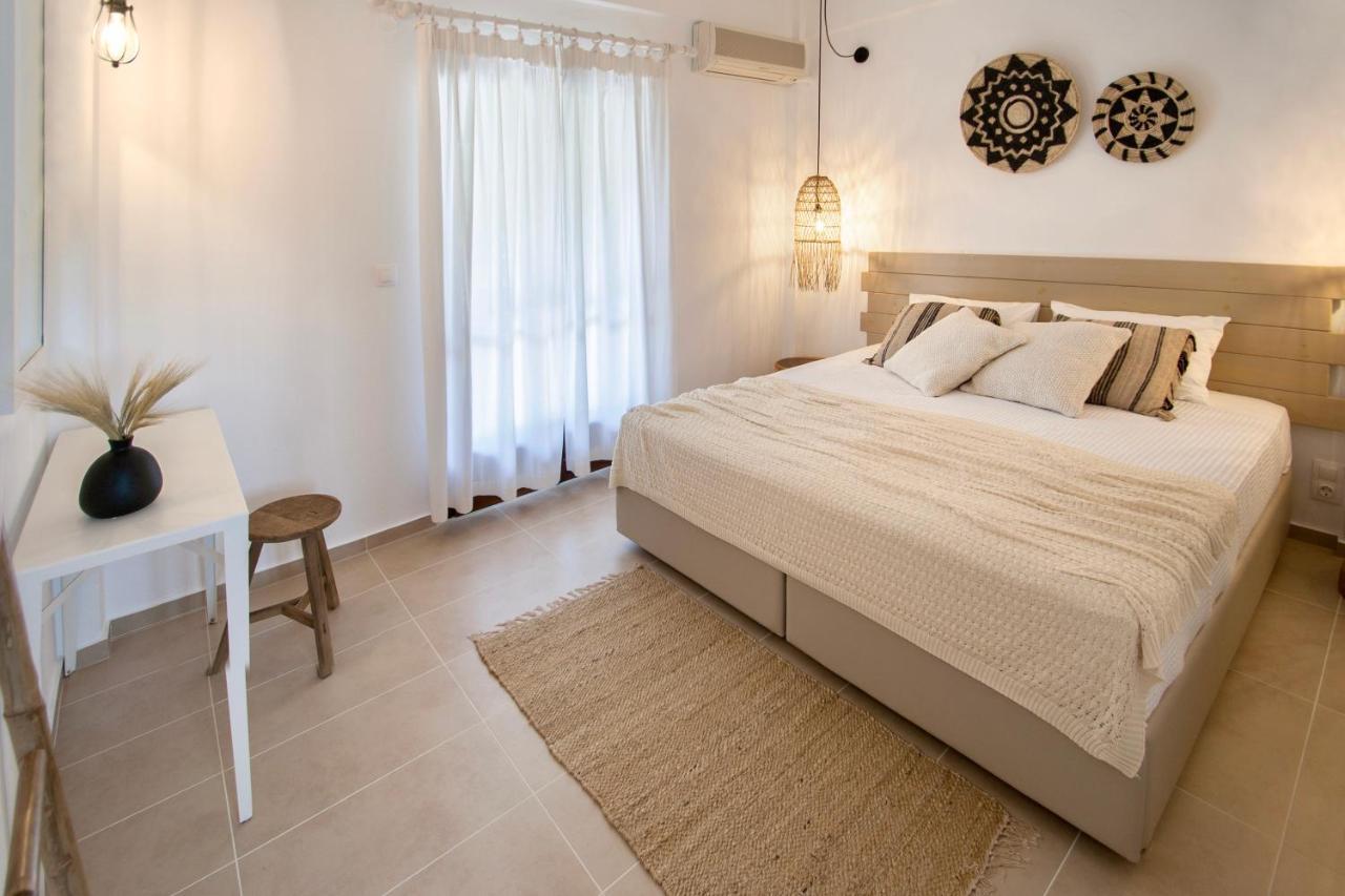 Paris Studios & Apartment Agia Paraskevi  Extérieur photo
